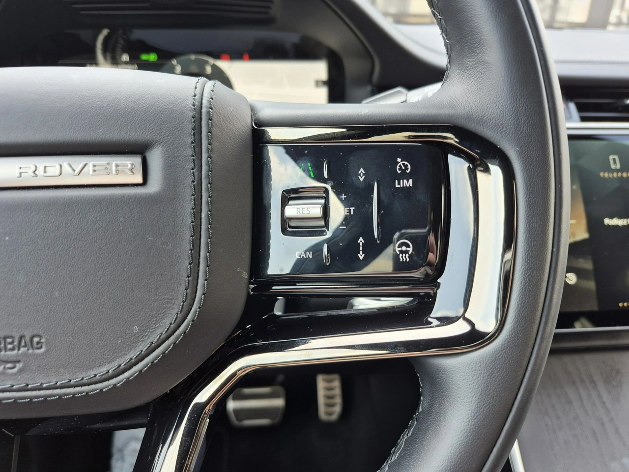 Land Rover Range Rover Evoque - Zdjęcie 35