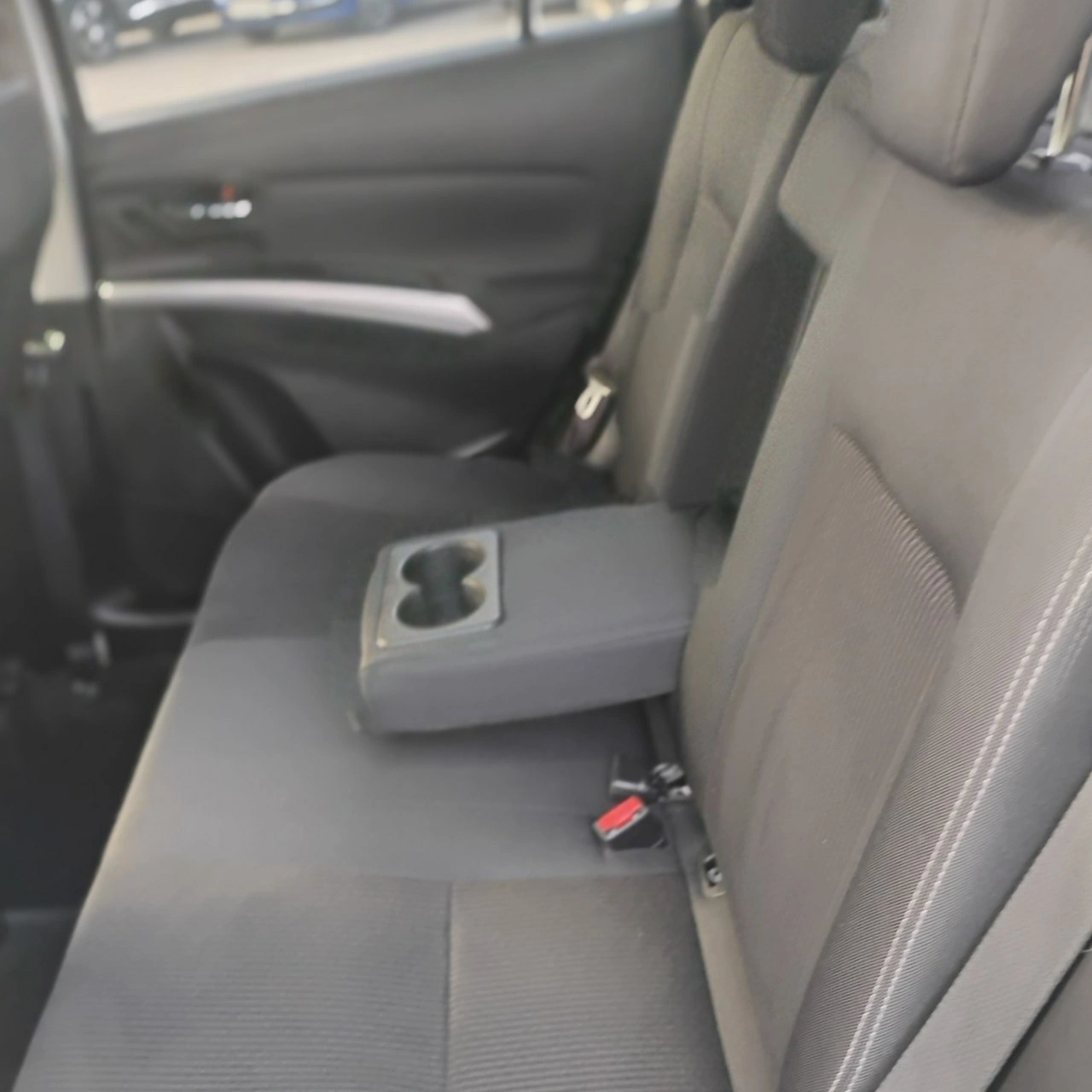 Suzuki SX4 S-Cross - Zdjęcie 25