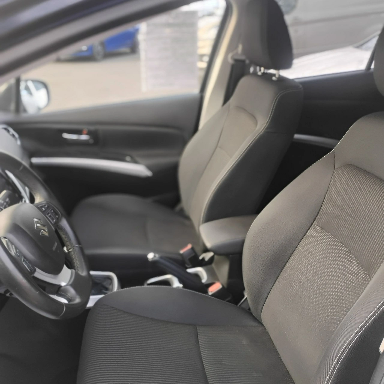 Suzuki SX4 S-Cross - Zdjęcie 24