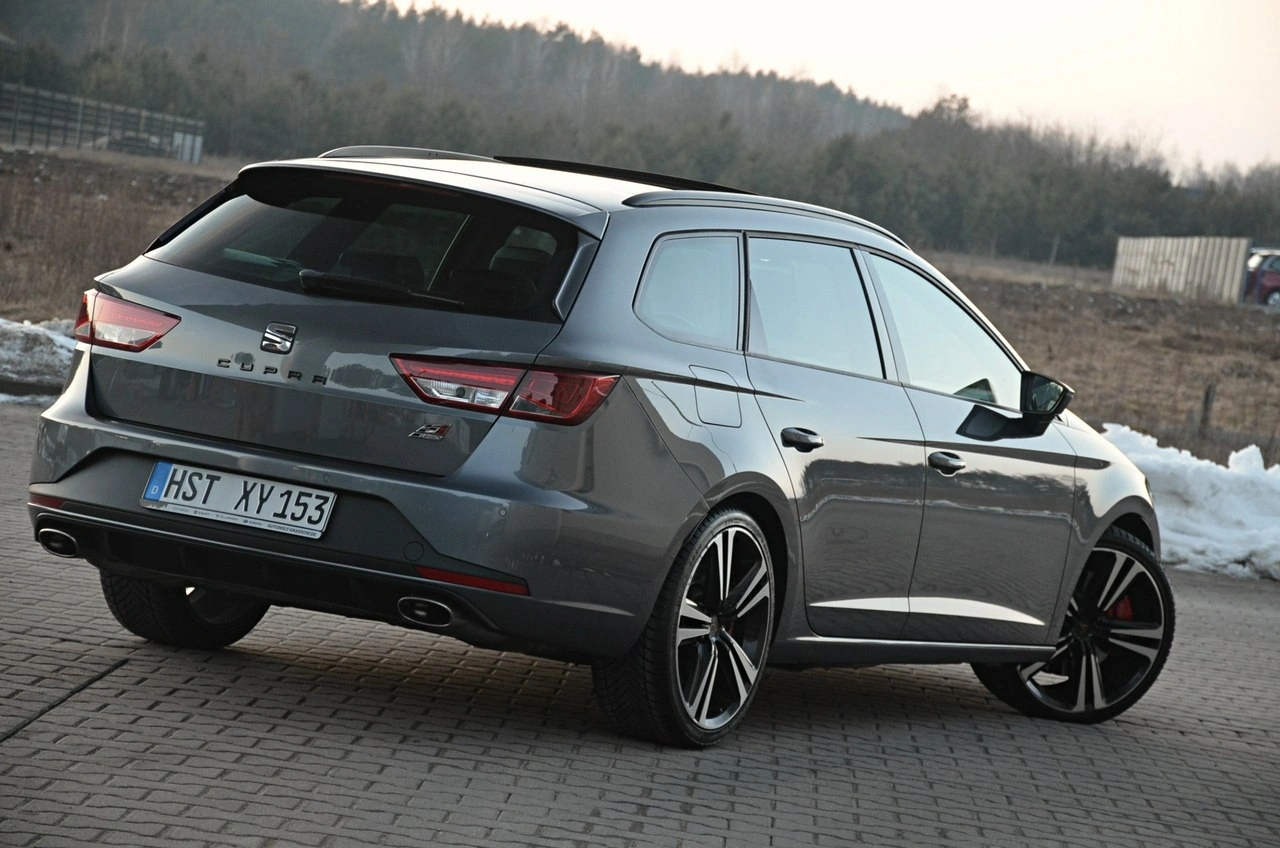 Seat Leon - Zdjęcie 9