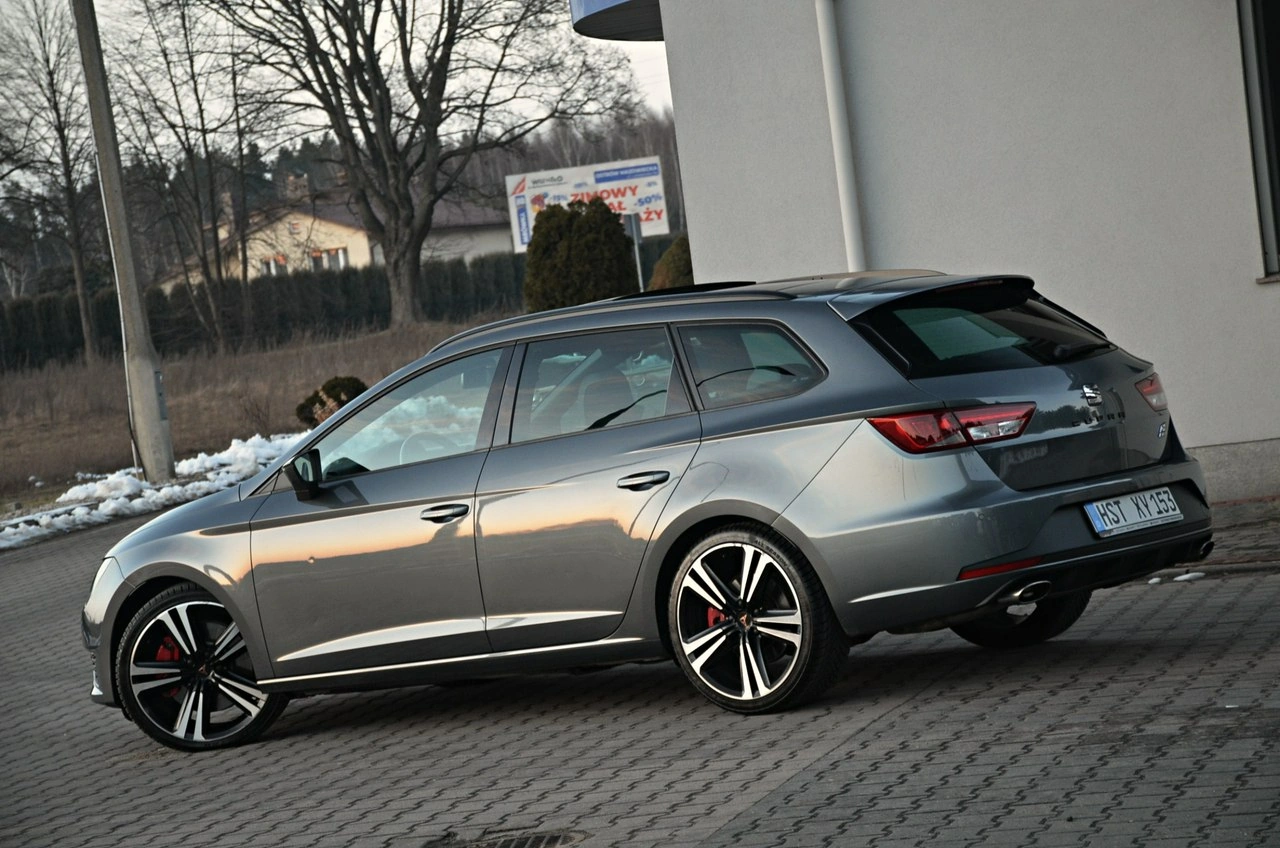 Seat Leon - Zdjęcie 12