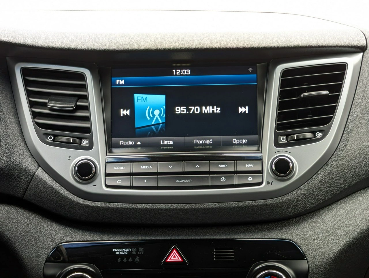 Hyundai Tucson - Zdjęcie 26