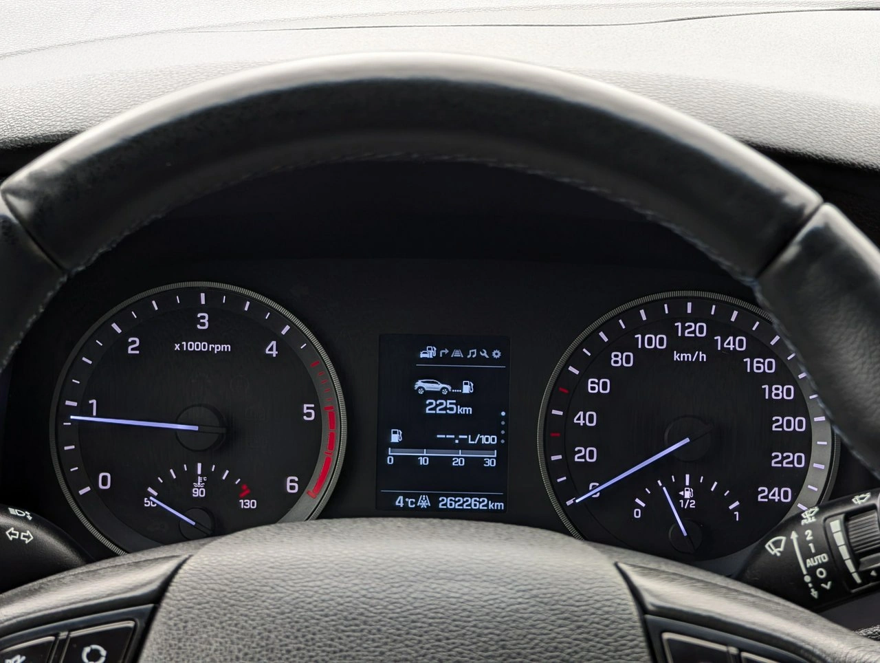 Hyundai Tucson - Zdjęcie 31