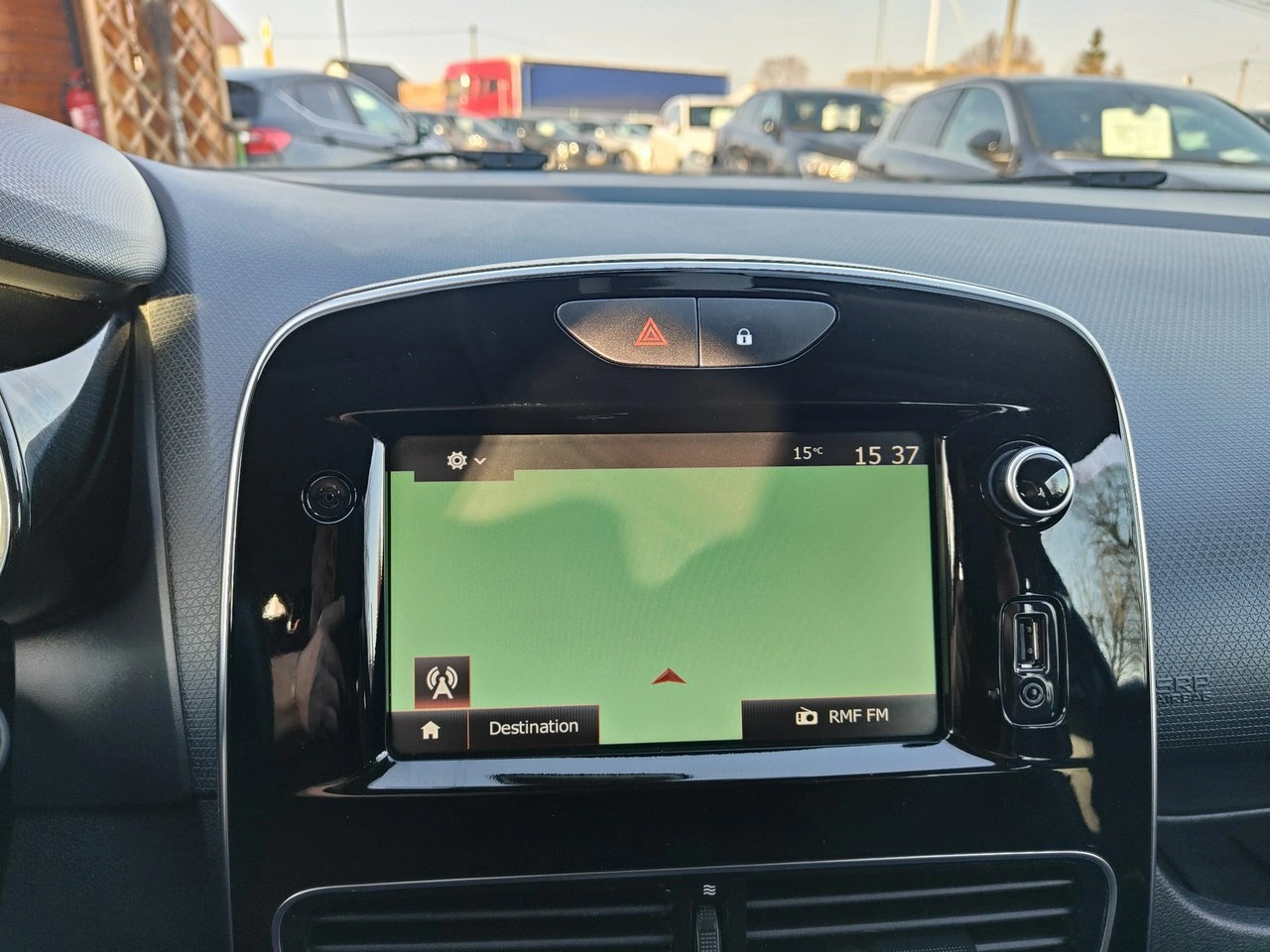 Renault Clio - Zdjęcie 9