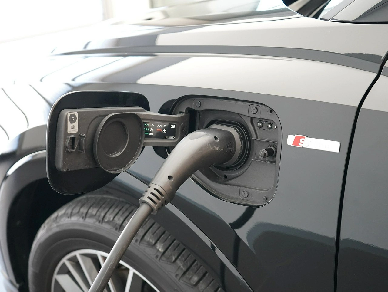 Audi Q3 - Zdjęcie 8