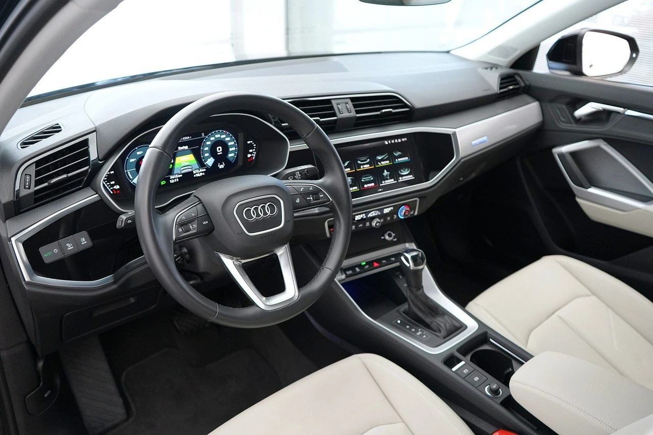 Audi Q3 - Zdjęcie 14