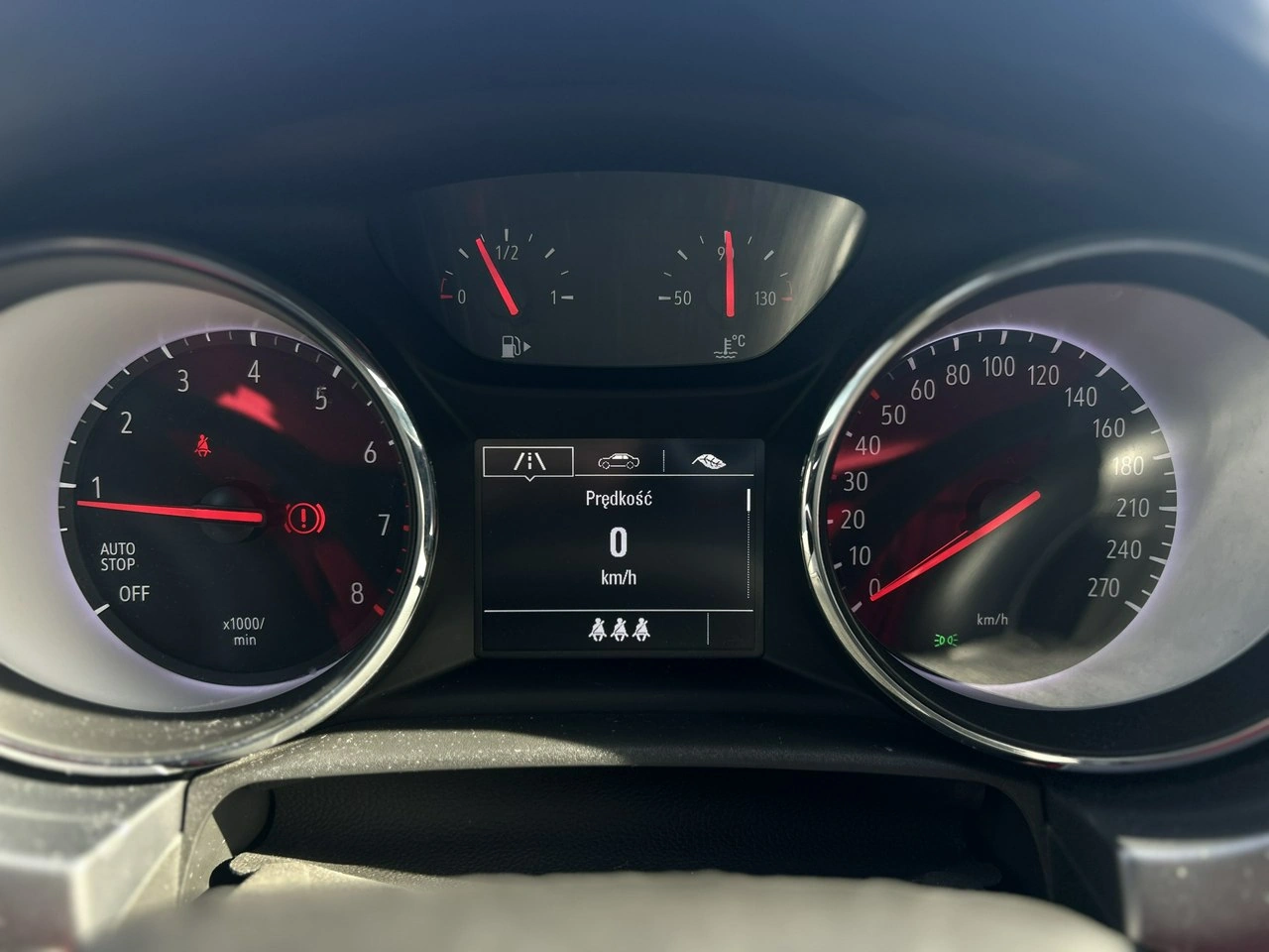 Opel Astra - Zdjęcie 9