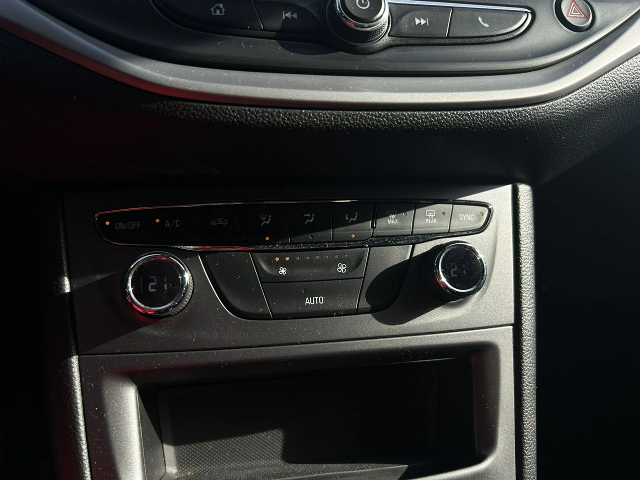 Opel Astra - Zdjęcie 12