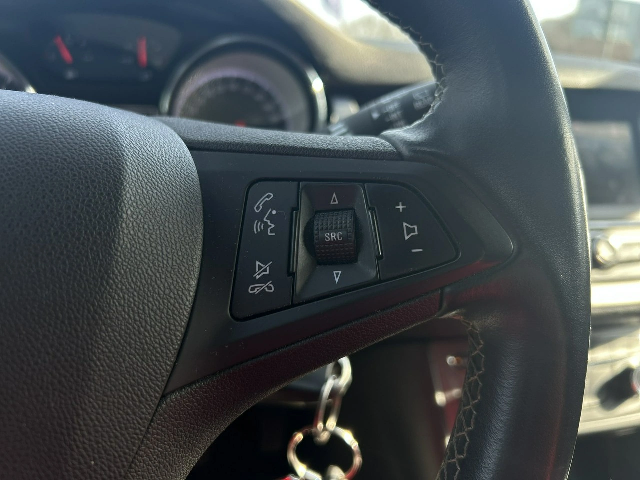 Opel Astra - Zdjęcie 7