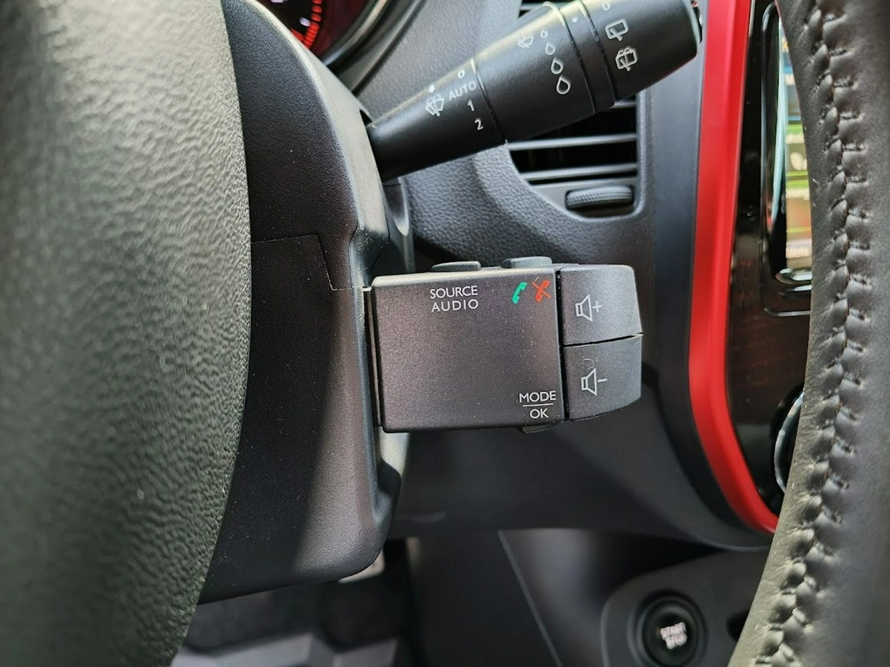 Renault Captur - Zdjęcie 23