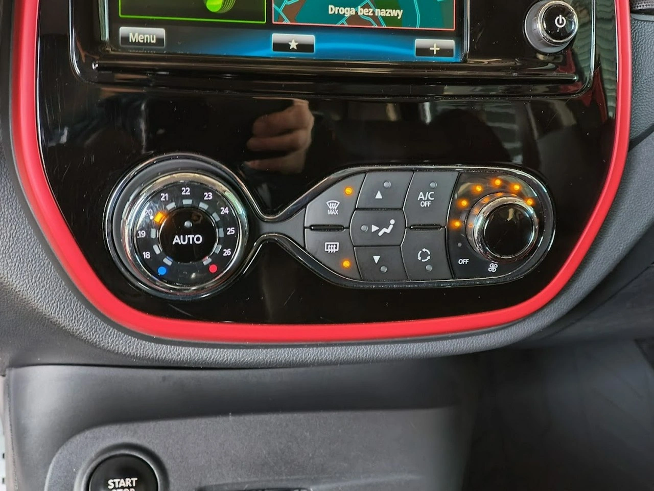 Renault Captur - Zdjęcie 26