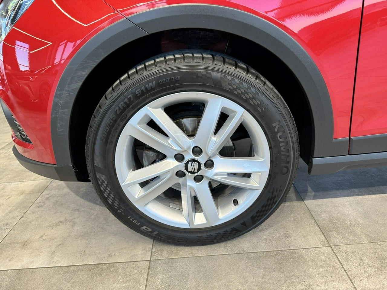 Seat Arona - Zdjęcie 9