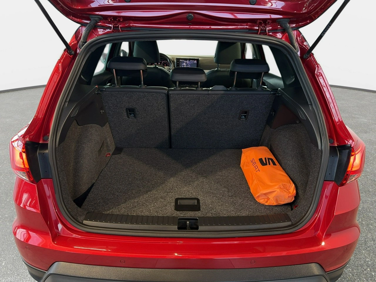Seat Arona - Zdjęcie 7