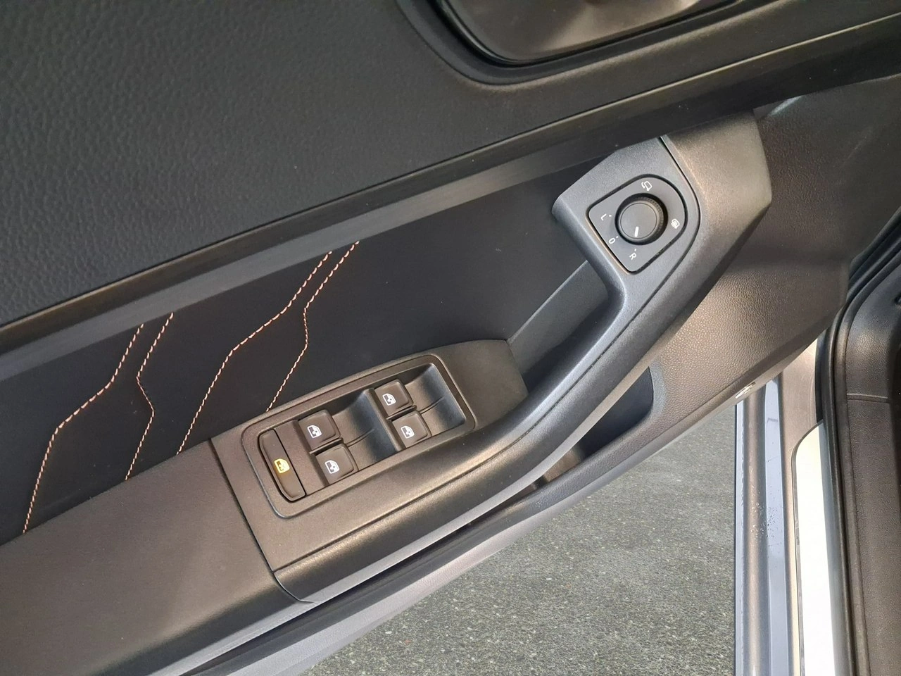 Cupra Ateca - Zdjęcie 23