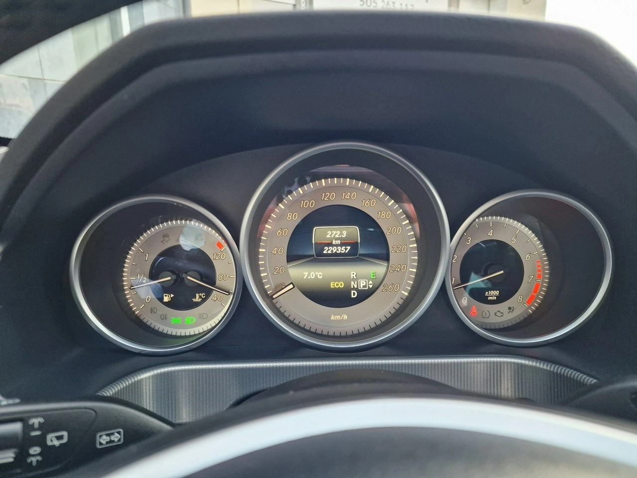 Mercedes E 200 - Zdjęcie 30