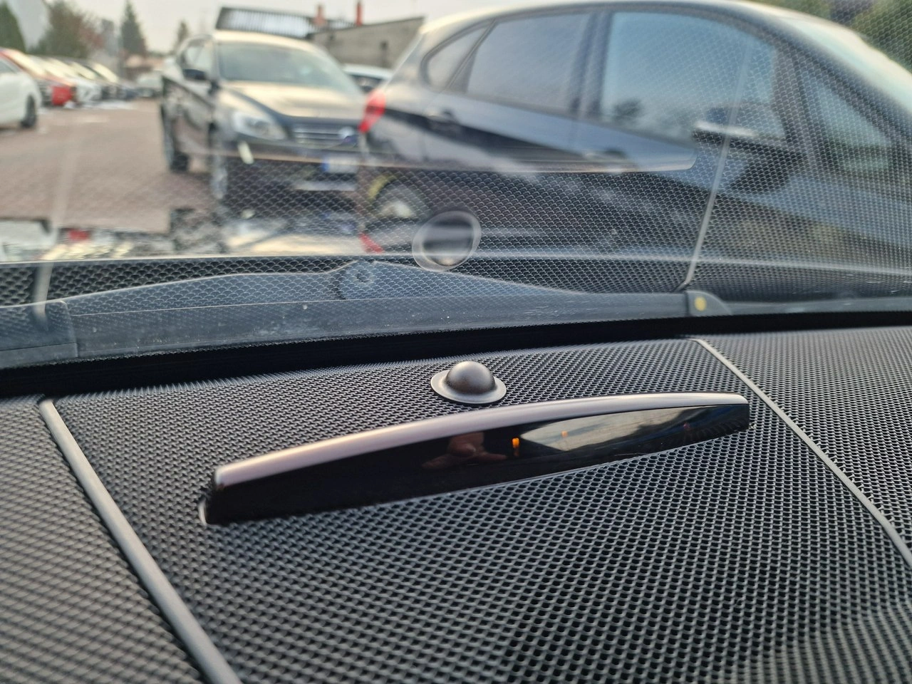 Mercedes E 200 - Zdjęcie 36