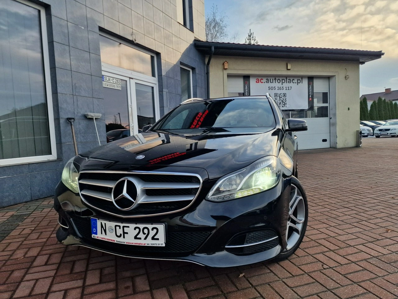 Mercedes E 200 - Zdjęcie 3