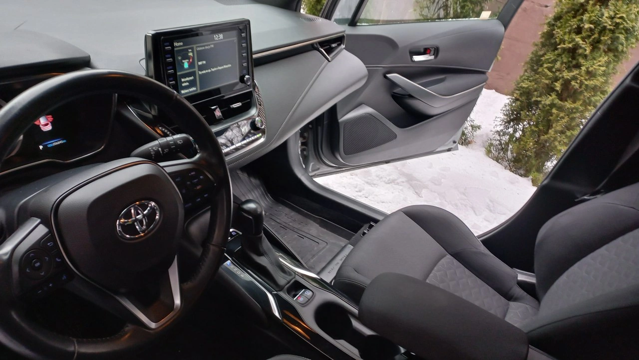 Toyota Corolla - Zdjęcie 8