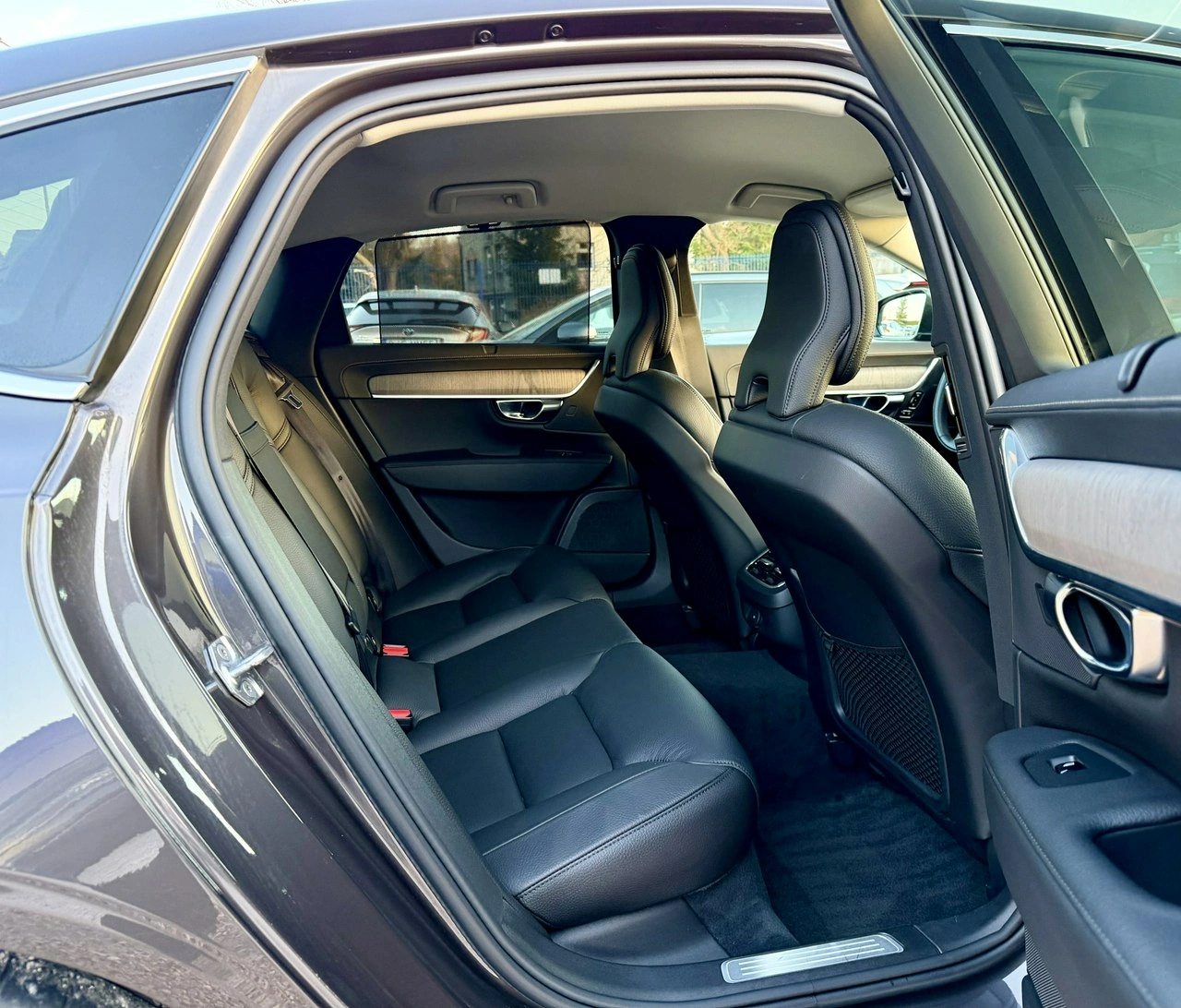 Volvo S90 - Zdjęcie 11