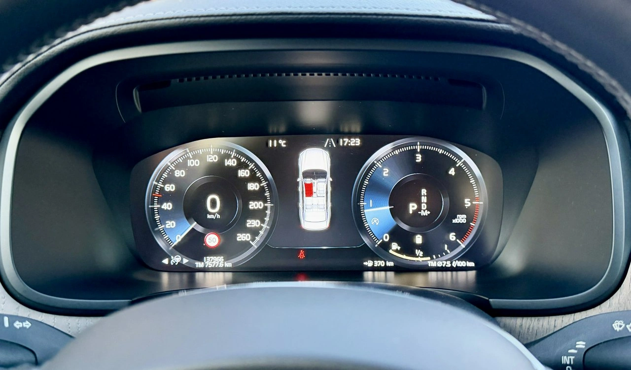 Volvo S90 - Zdjęcie 38