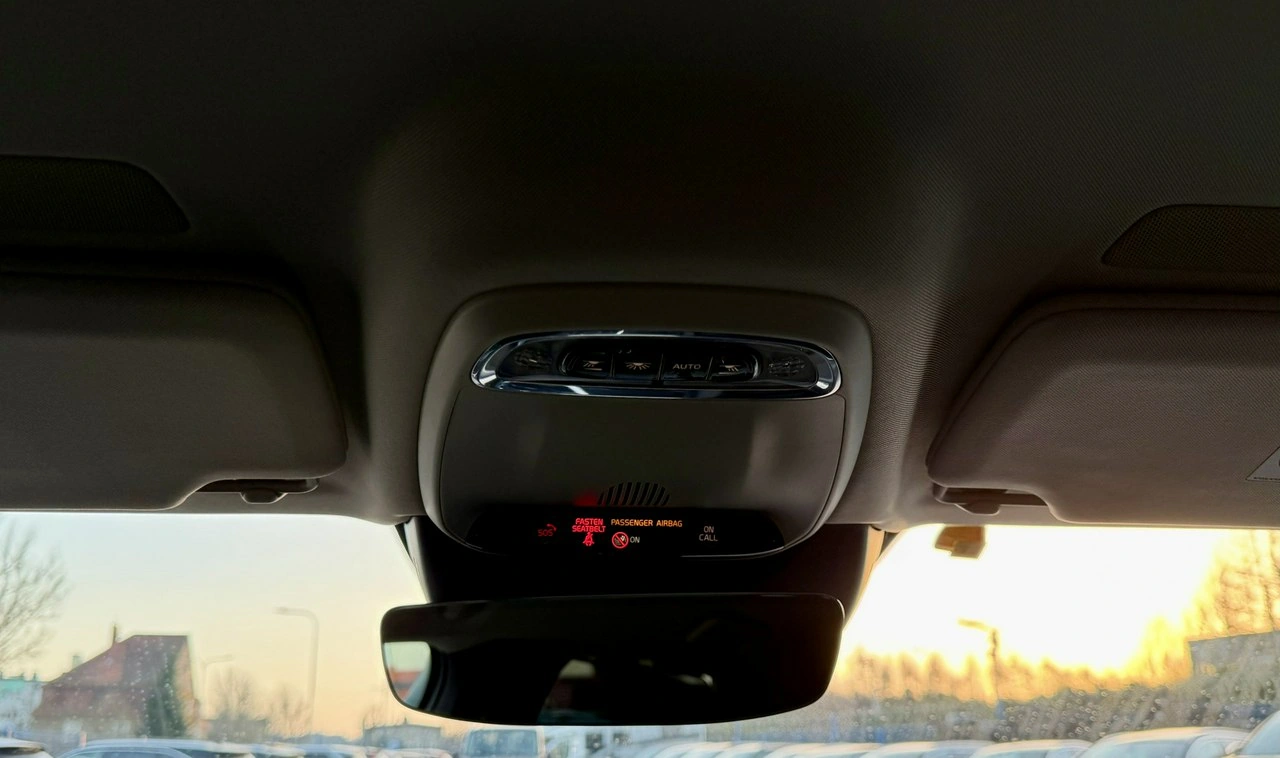 Volvo S90 - Zdjęcie 41