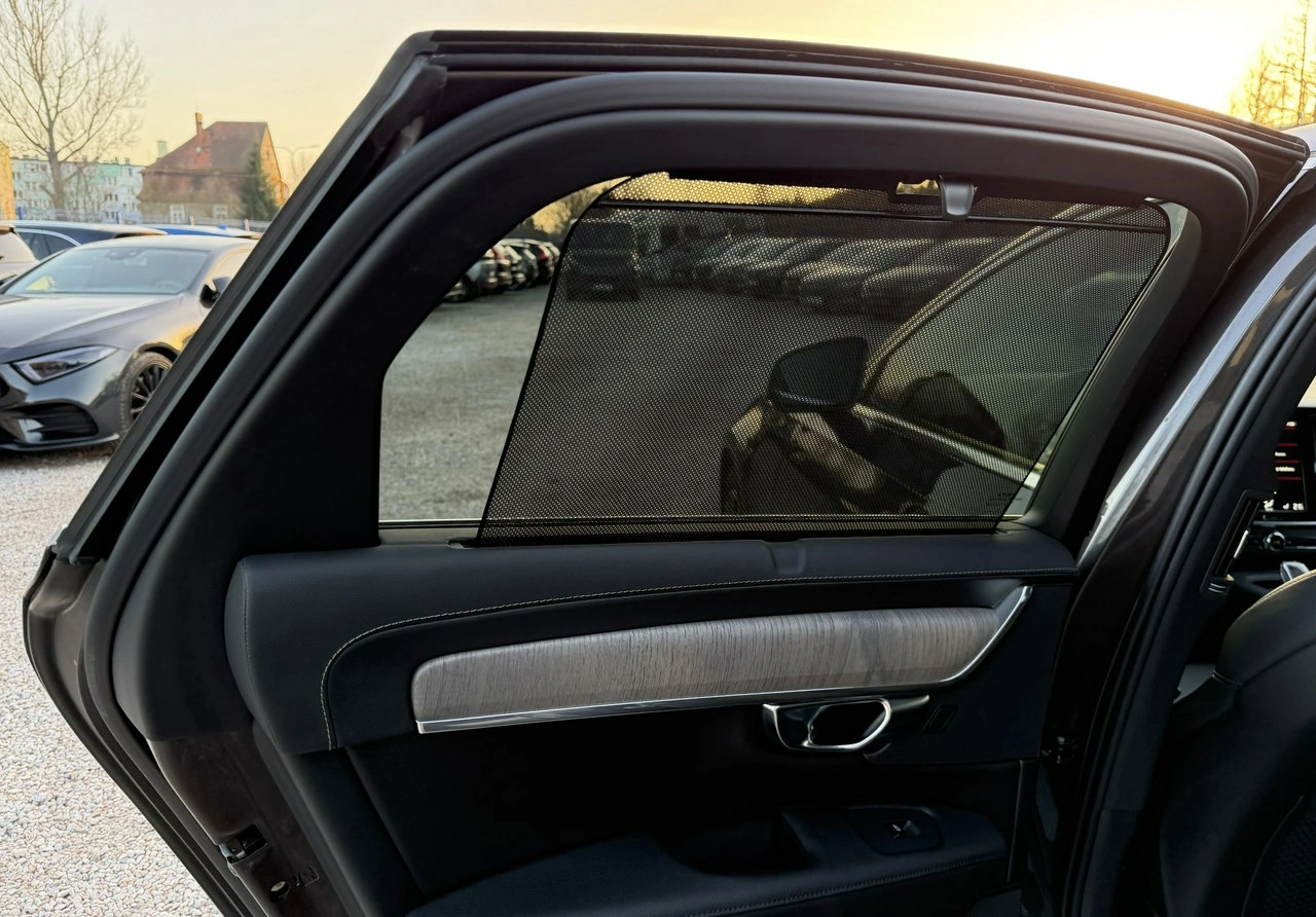 Volvo S90 - Zdjęcie 42