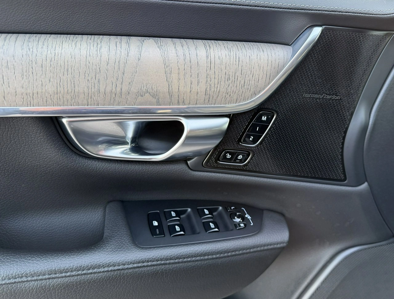 Volvo S90 - Zdjęcie 43