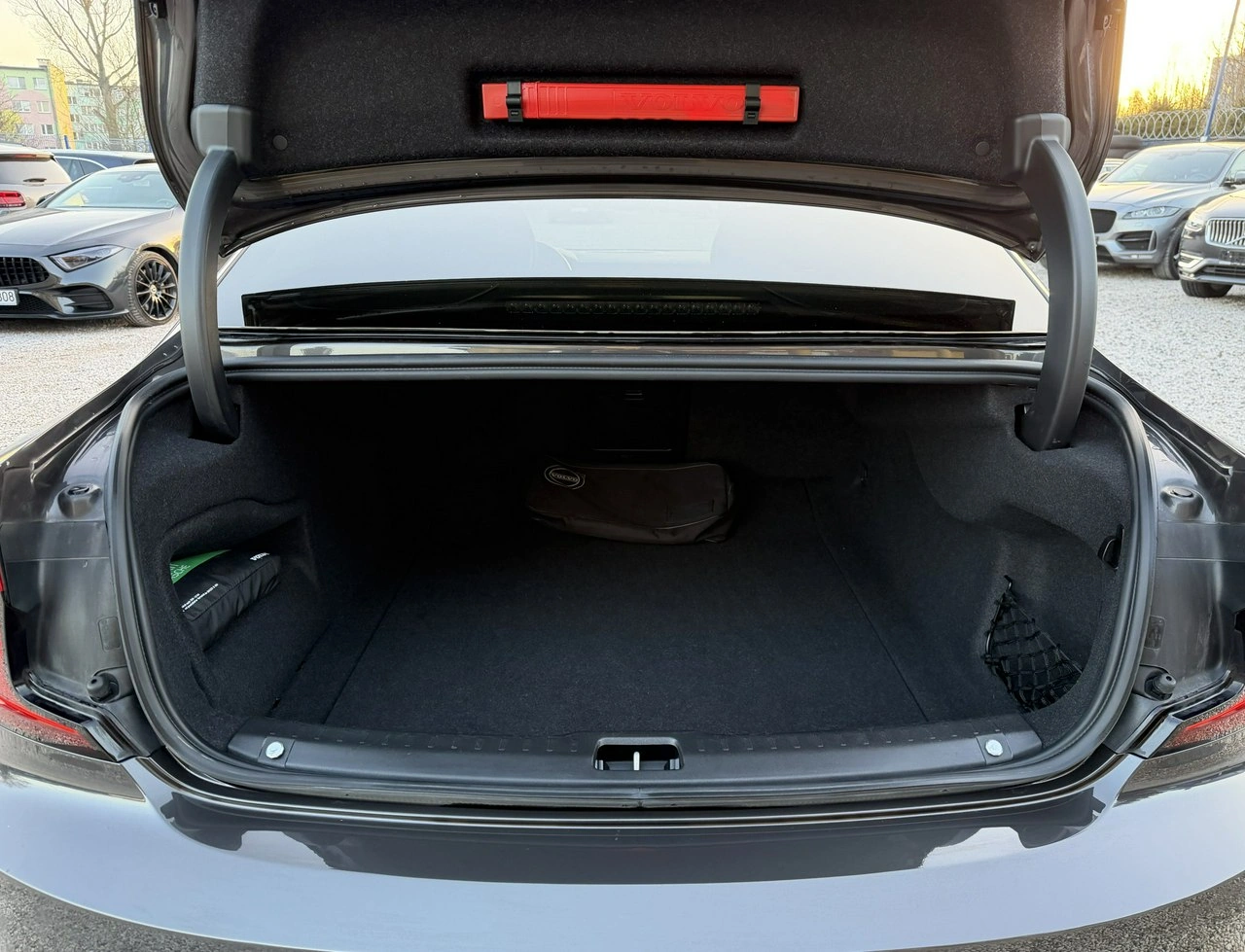 Volvo S90 - Zdjęcie 44