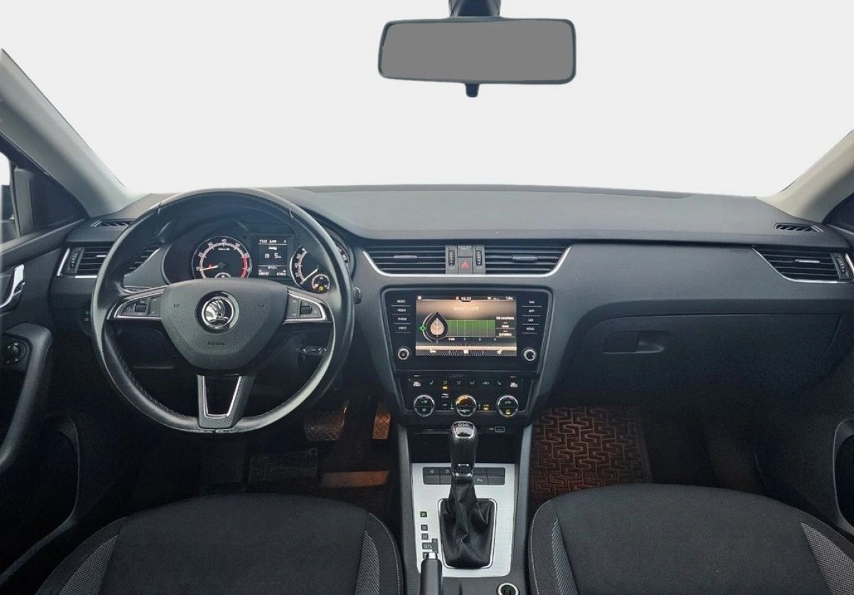 Skoda Octavia - Zdjęcie 10