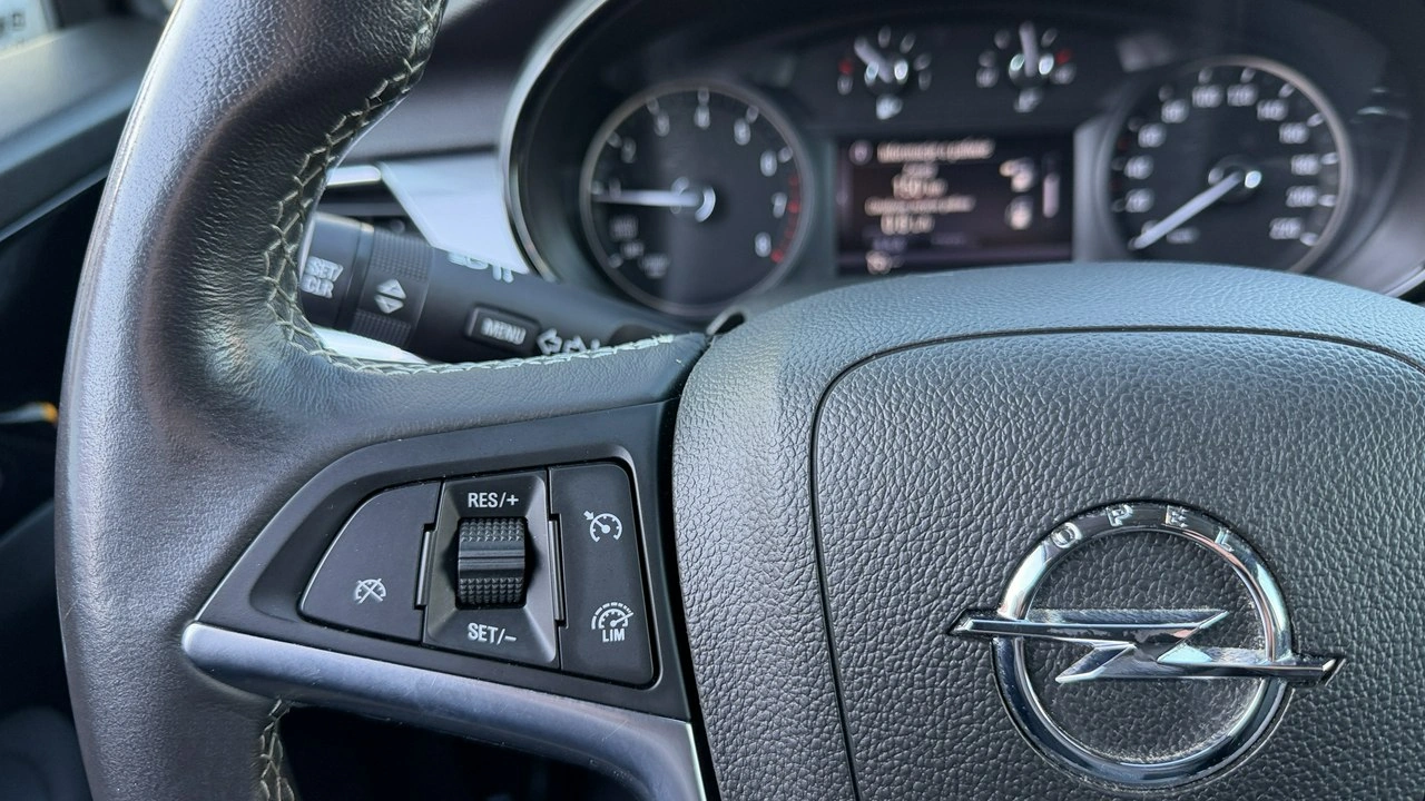 Opel Mokka - Zdjęcie 29