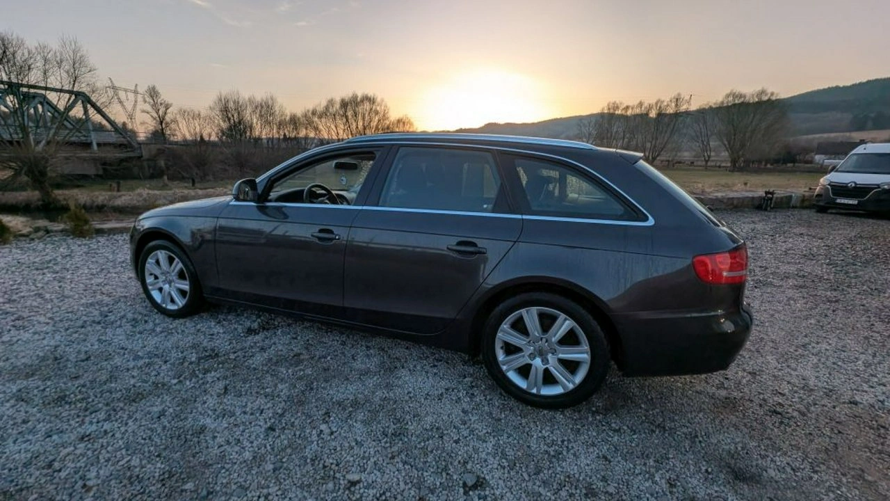 Audi A4 - Zdjęcie 12