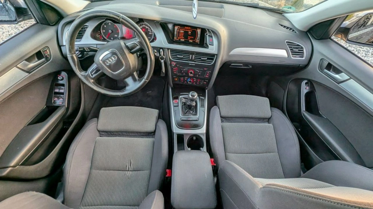 Audi A4 - Zdjęcie 14