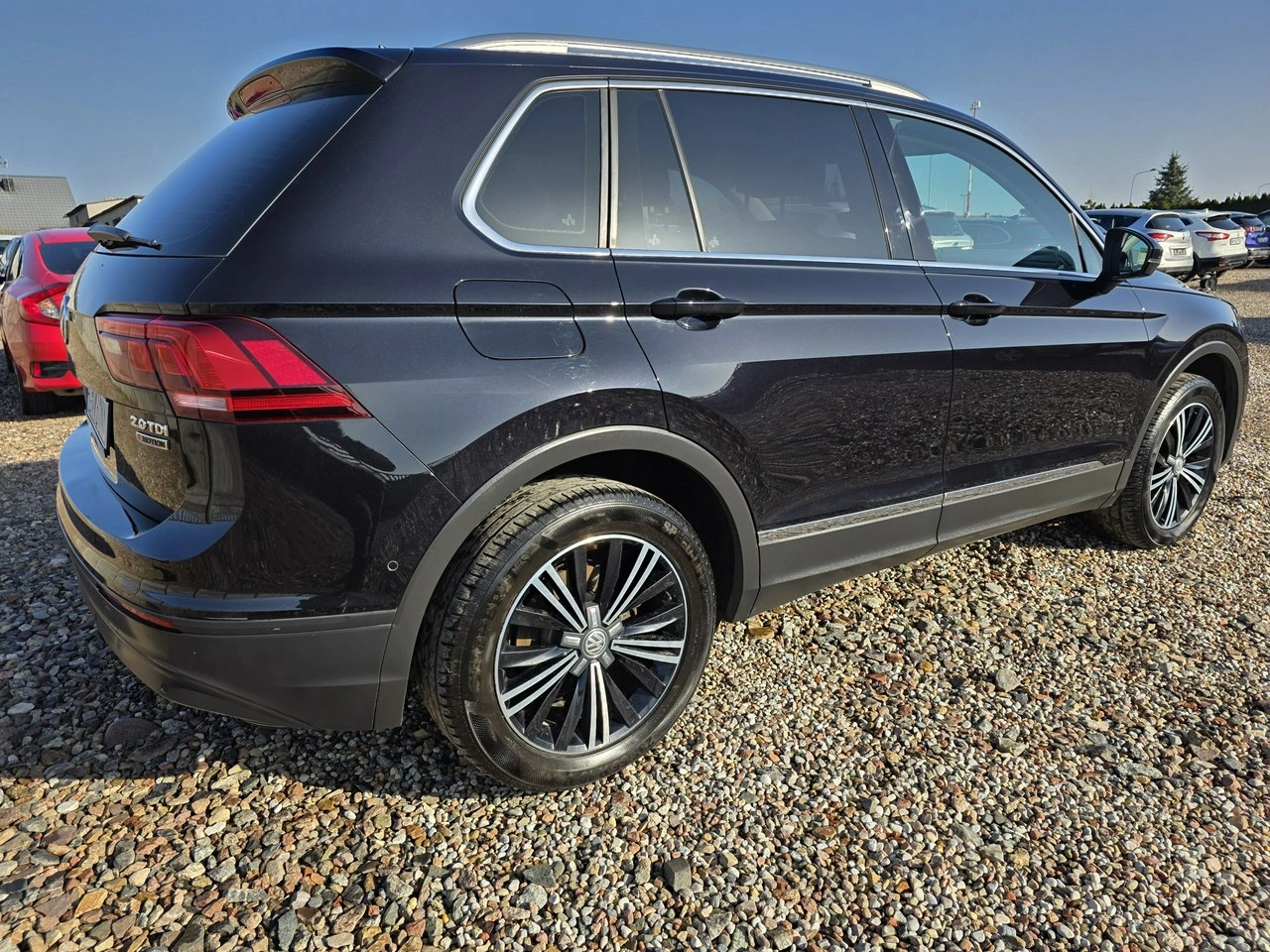 Volkswagen Tiguan - Zdjęcie 10