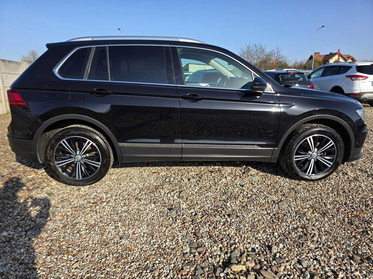 Volkswagen Tiguan - Zdjęcie 12