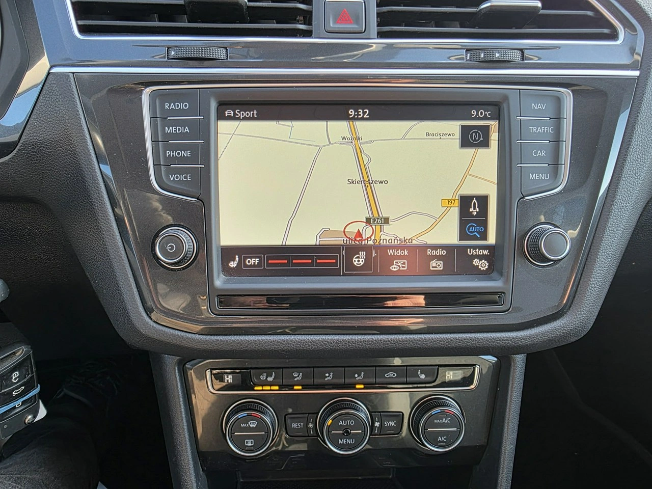 Volkswagen Tiguan - Zdjęcie 4