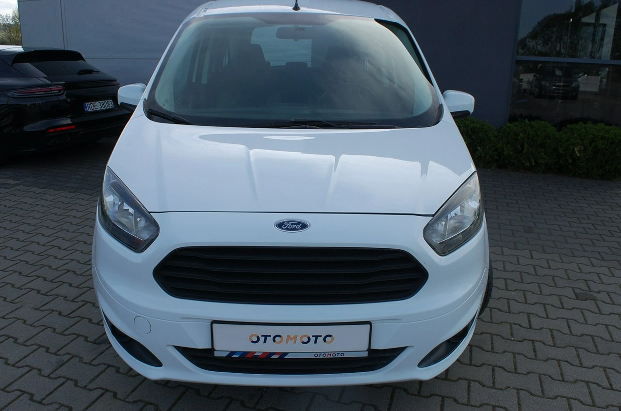 Ford Tourneo Courier - Zdjęcie 9
