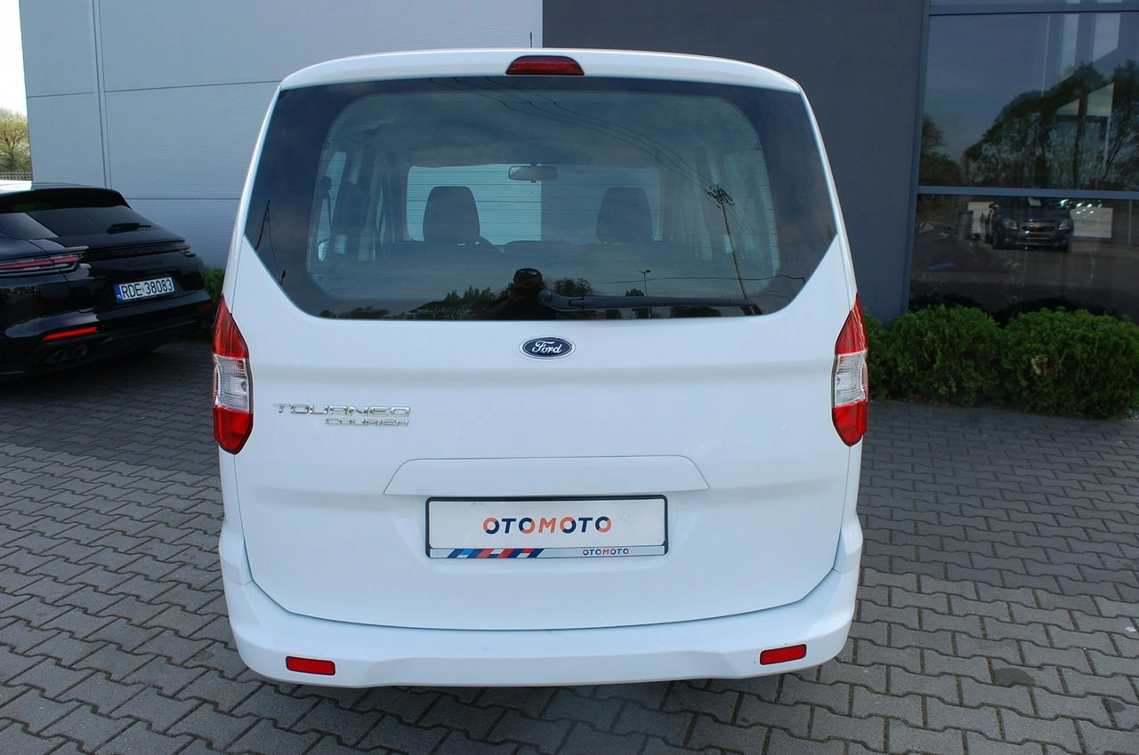 Ford Tourneo Courier - Zdjęcie 12