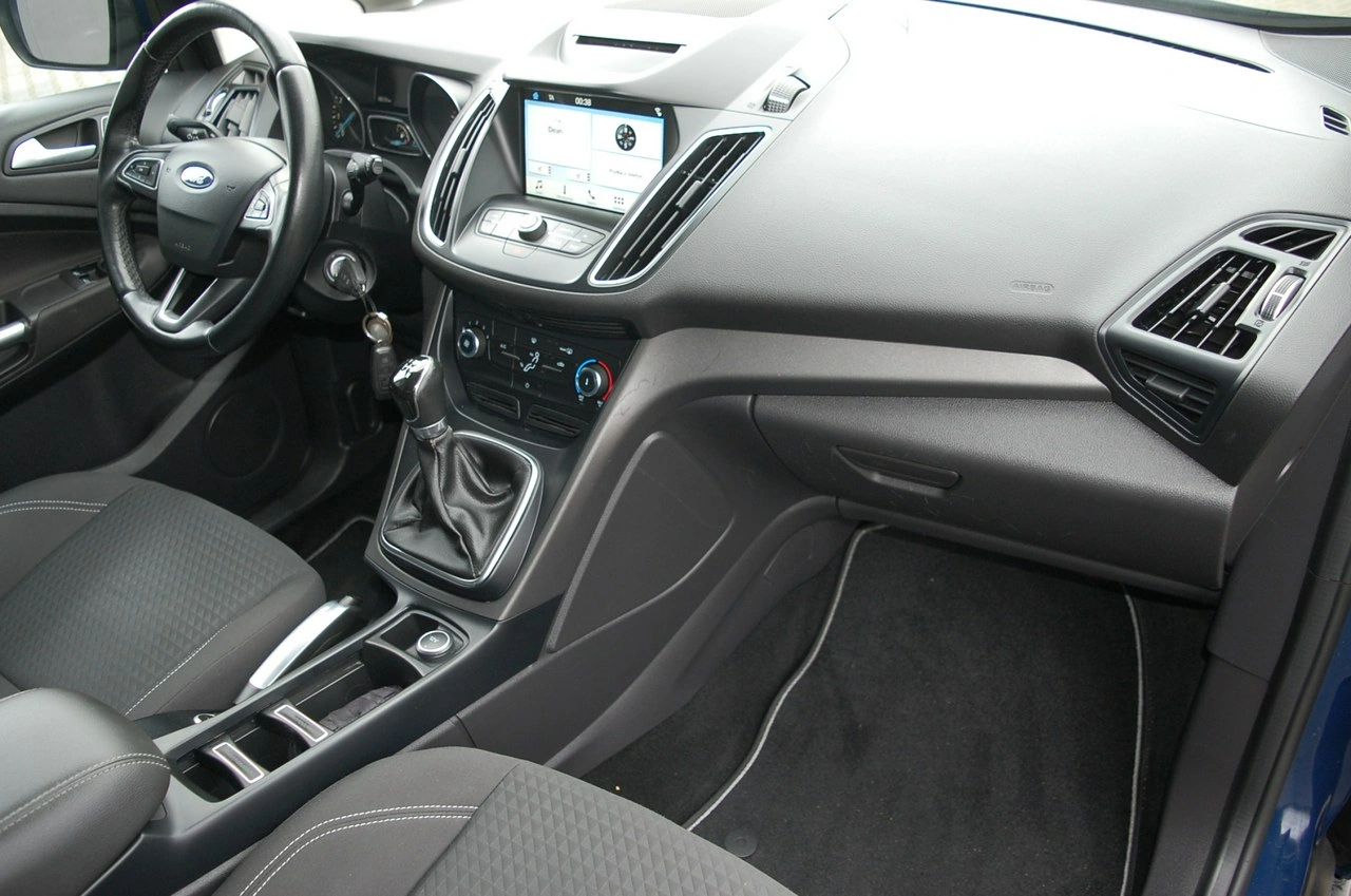 Ford C-MAX - Zdjęcie 23