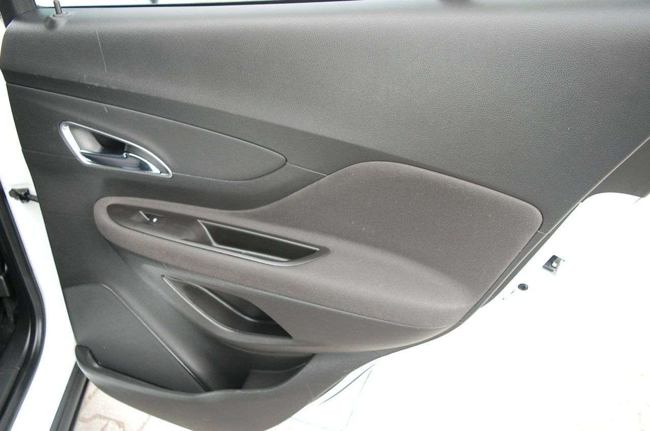 Opel Mokka - Zdjęcie 30