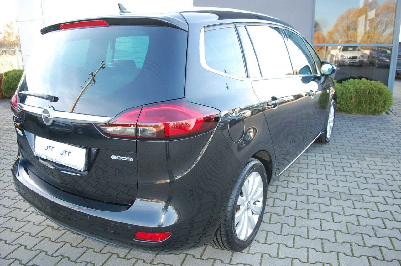 Opel Zafira - Zdjęcie 13