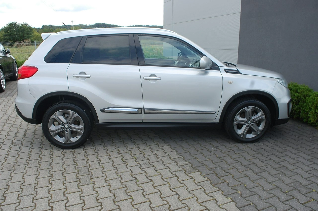 Suzuki Vitara - Zdjęcie 15