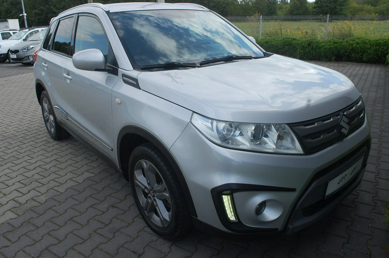 Suzuki Vitara - Zdjęcie 16