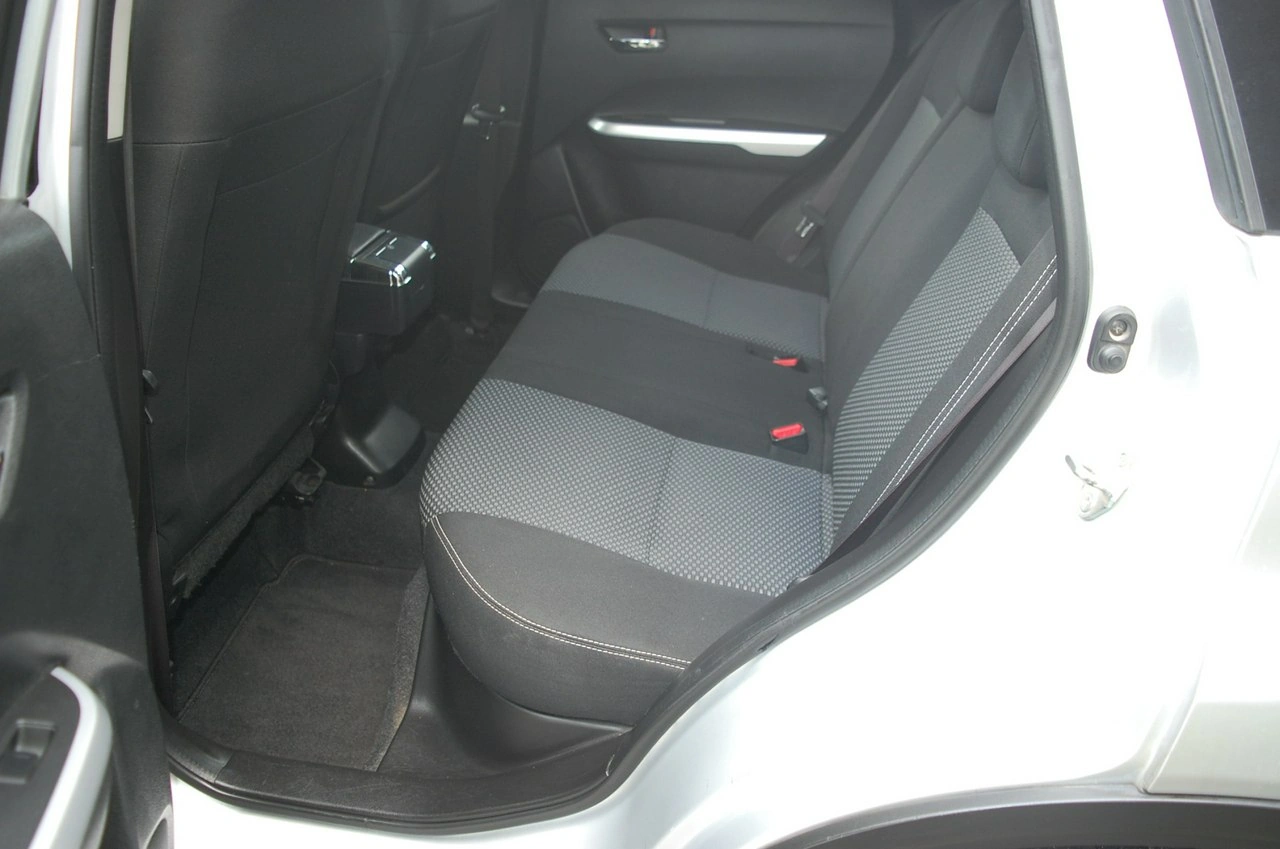 Suzuki Vitara - Zdjęcie 22