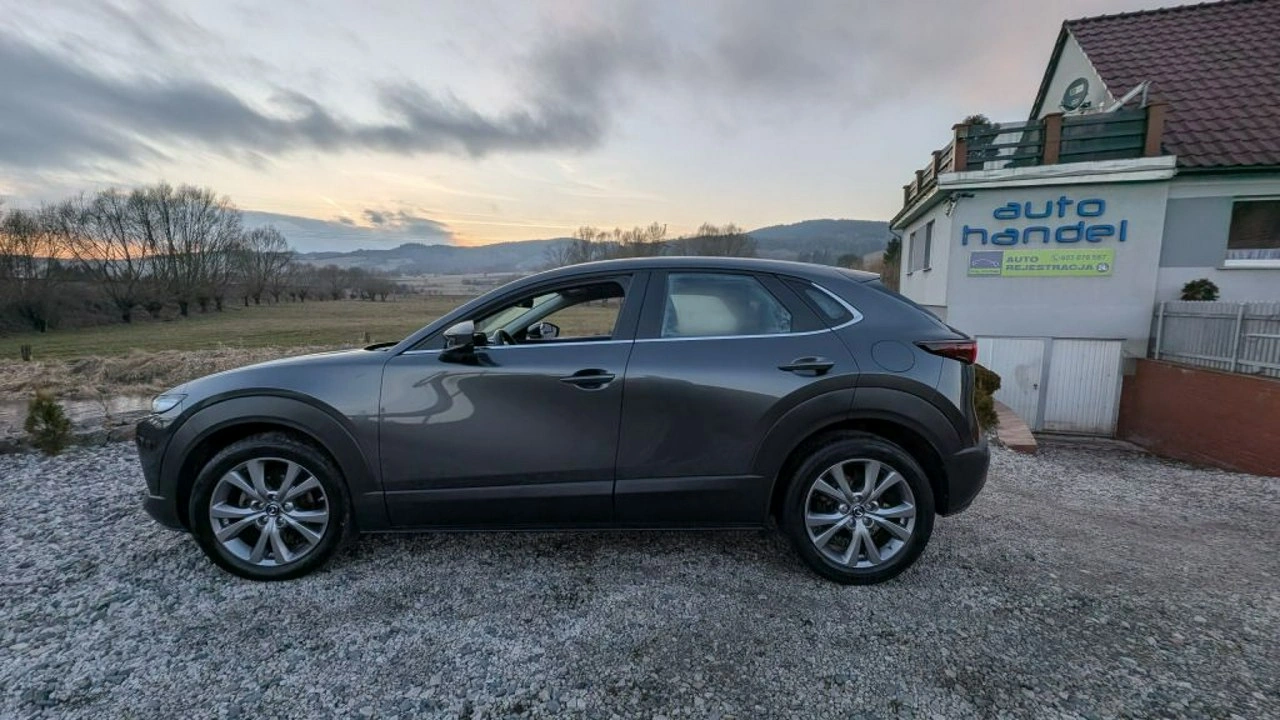 Mazda CX-30 - Zdjęcie 9