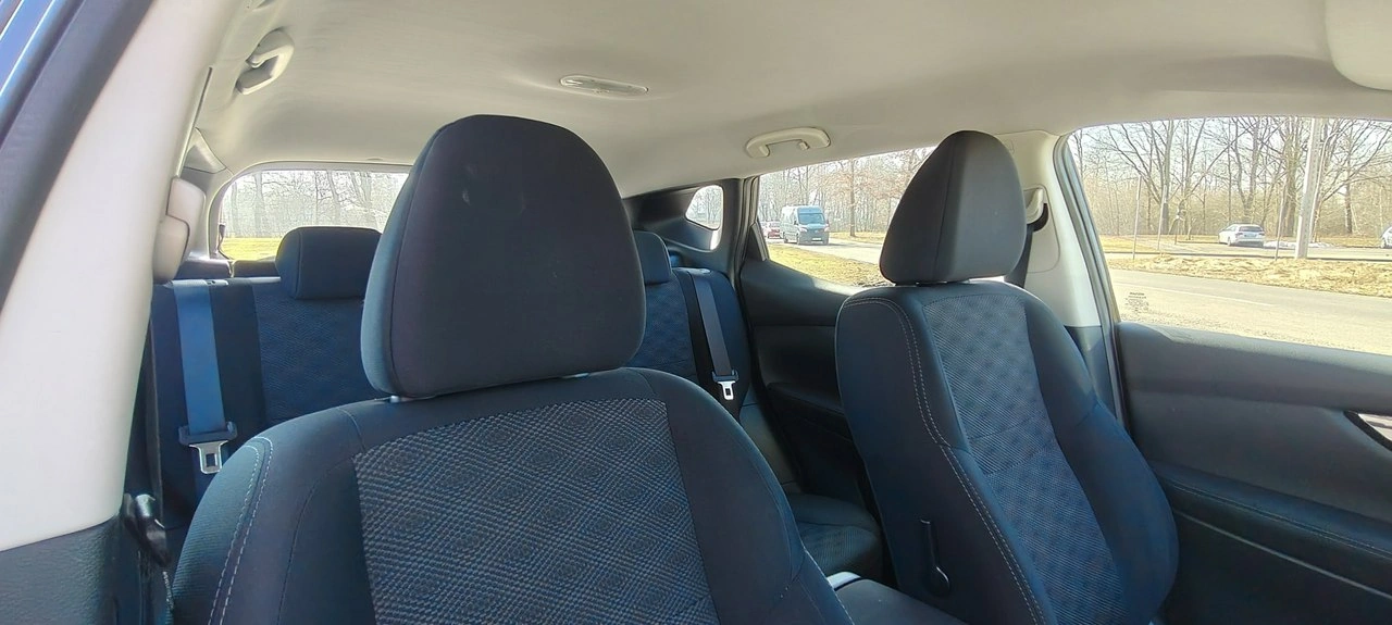 Nissan Qashqai - Zdjęcie 12