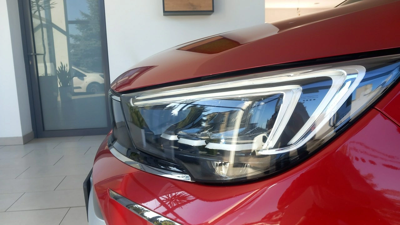 Opel Crossland X - Zdjęcie 2