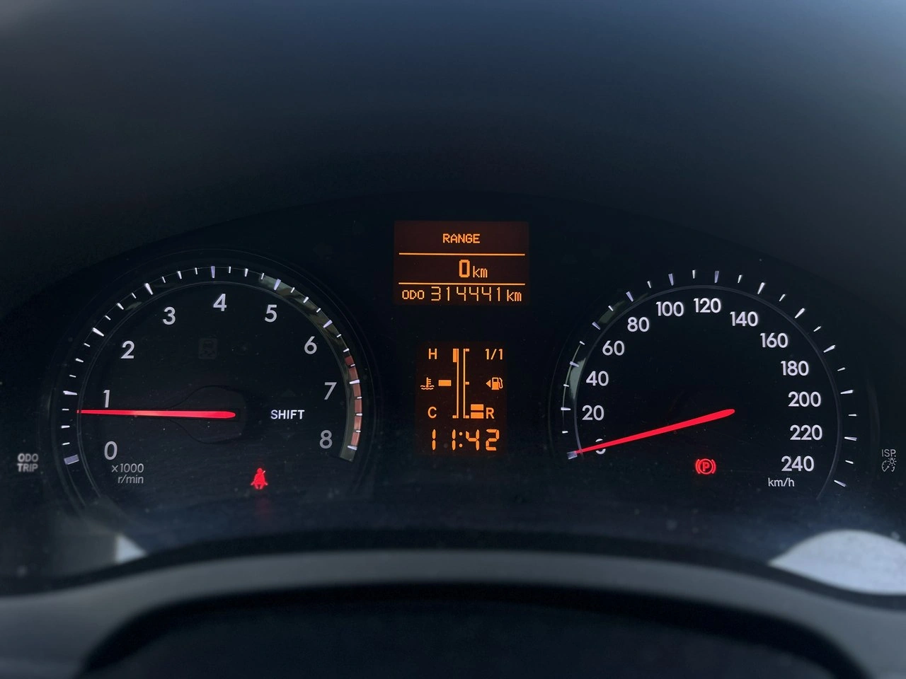 Toyota Avensis - Zdjęcie 19