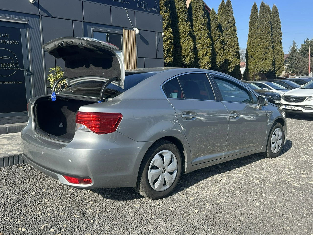 Toyota Avensis - Zdjęcie 29