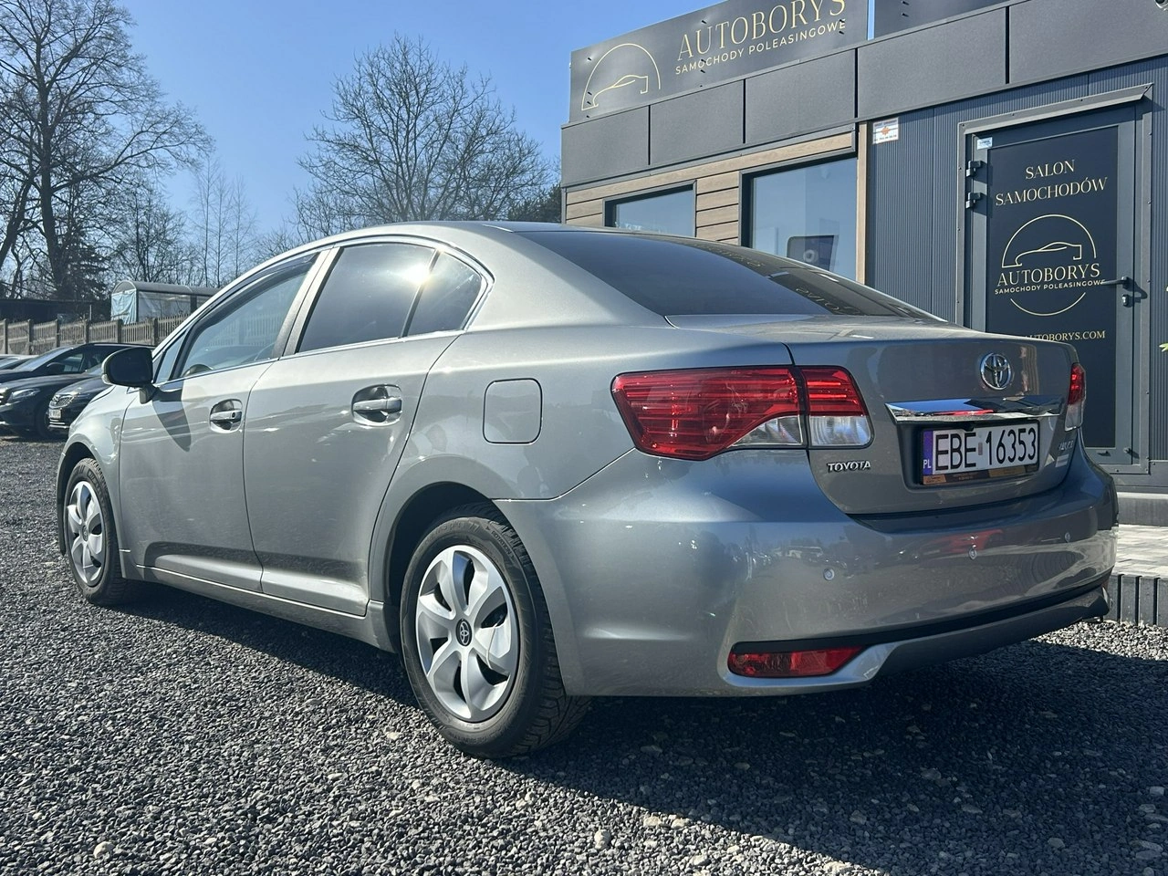 Toyota Avensis - Zdjęcie 4