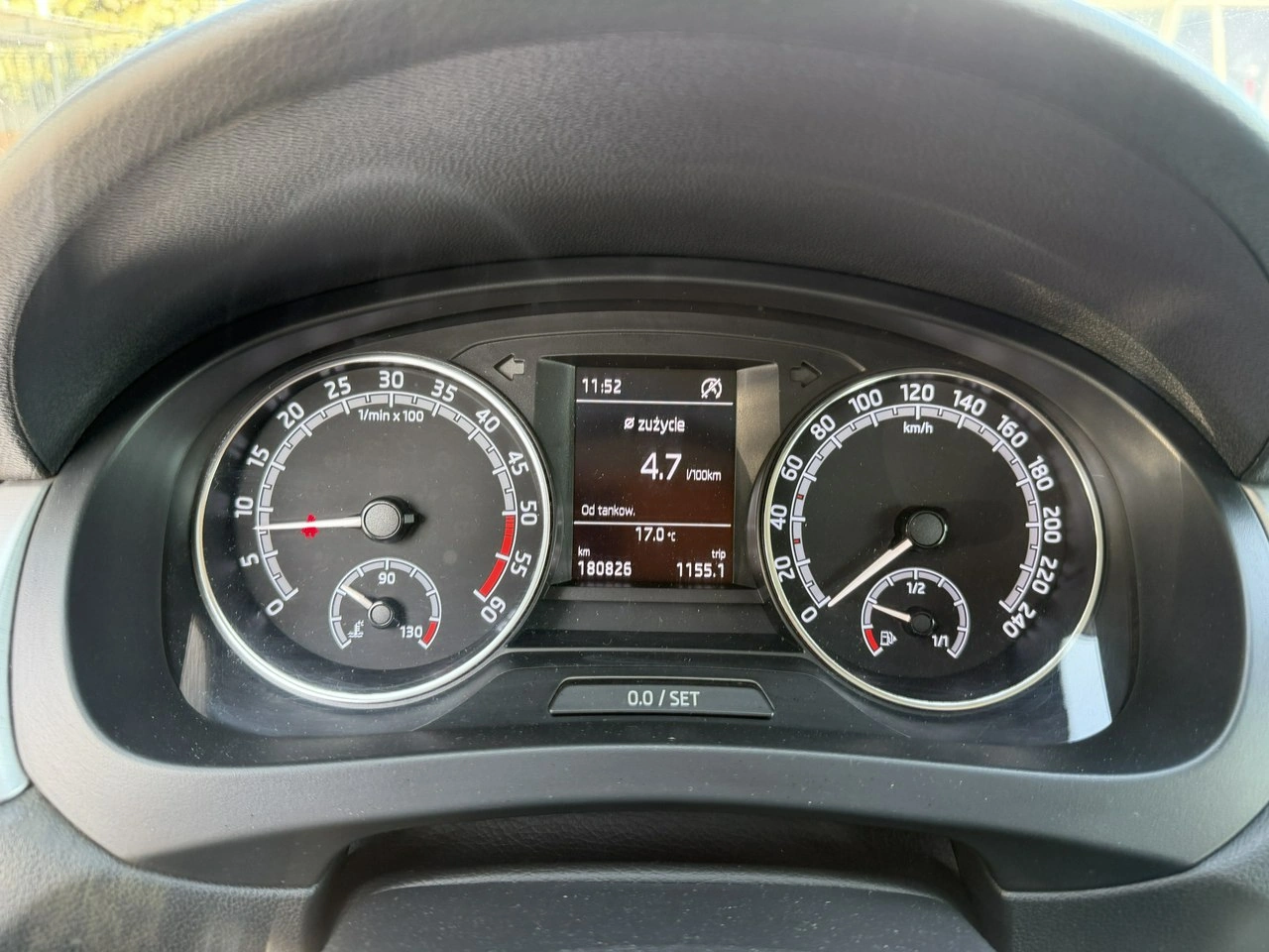 Skoda RAPID - Zdjęcie 17